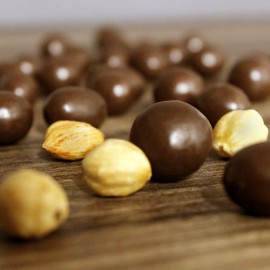 DRAGE AVELA CHOCOLATE LEITE